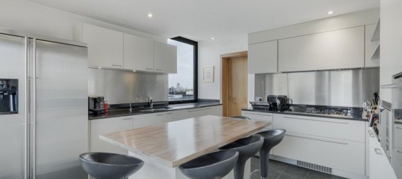 4 bedrooms Apartment in London, United Kingdom No. 13109 8