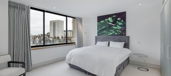 4 bedrooms Apartment in London, United Kingdom No. 13109 11