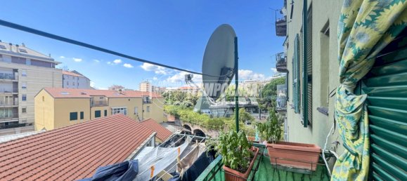3 bedrooms Apartment in Savona, Italy No. 348702 5