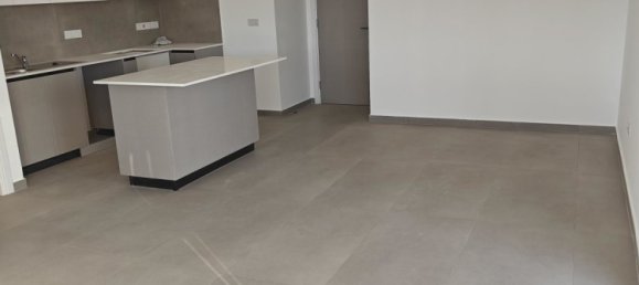 Apartamento T2 em Larnaca, Cyprus N.º 26045 2