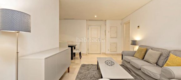 1 bedroom Apartment in Marbella, Spain No. 145412 5