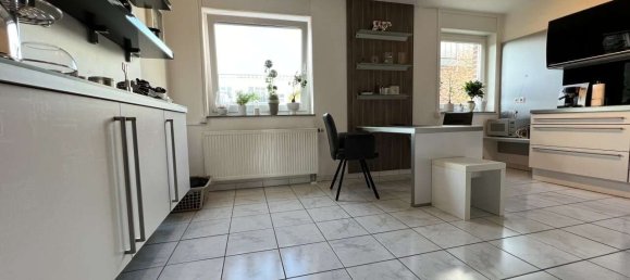 2 bedrooms Apartment in Dusseldorf, Germany No. 246582 3