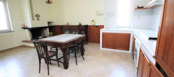 6-Zimmer Villa in Casamarciano, Italy, Nr. 122674 41