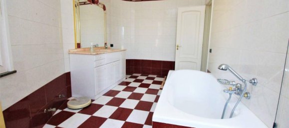 6-Zimmer Villa in Casamarciano, Italy, Nr. 122674 29
