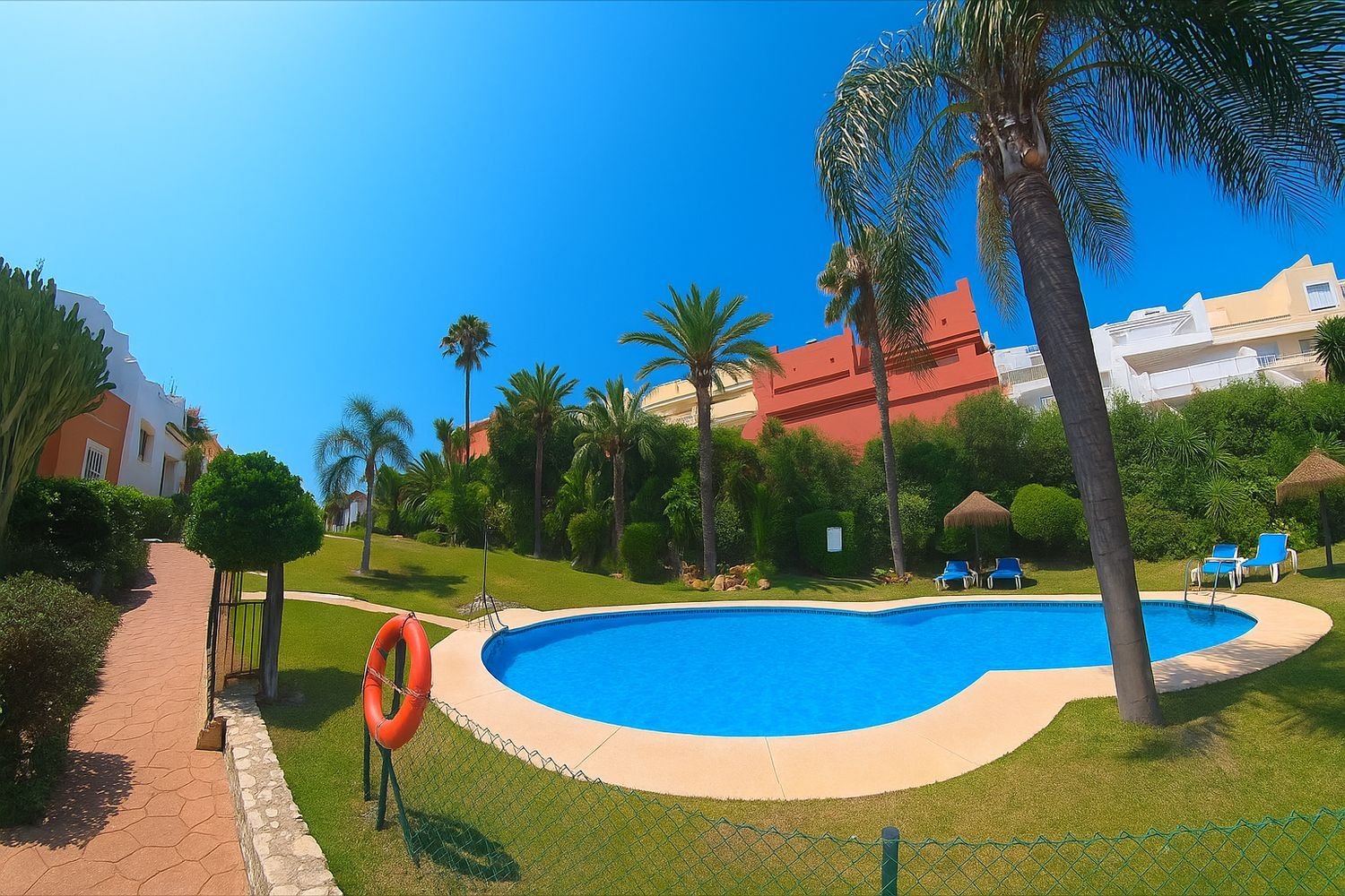 2 bedrooms Apartment in Casares, Spain No. 237699