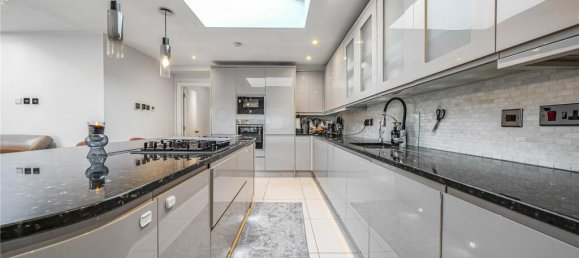 4 Schlafzimmer Bungalow in Harrow, United Kingdom, Nr. 12181 19