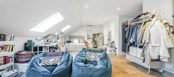 4 Schlafzimmer Bungalow in Harrow, United Kingdom, Nr. 12181 6