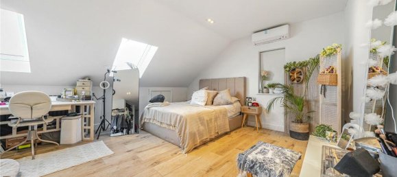 4 Schlafzimmer Bungalow in Harrow, United Kingdom, Nr. 12181 12