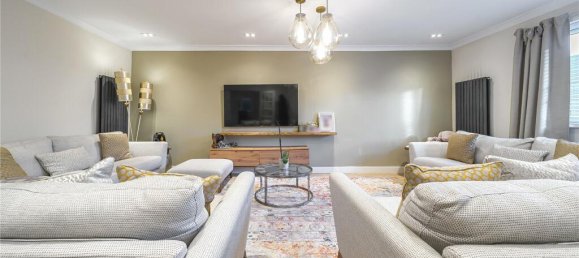 4 Schlafzimmer Bungalow in Harrow, United Kingdom, Nr. 12181 5