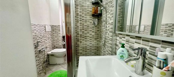 3 bedrooms Apartment in Novara, Italy No. 339585 10