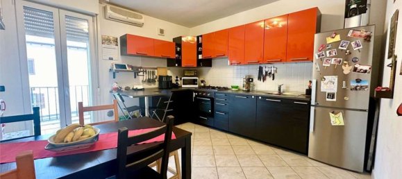 3 bedrooms Apartment in Novara, Italy No. 339585 4