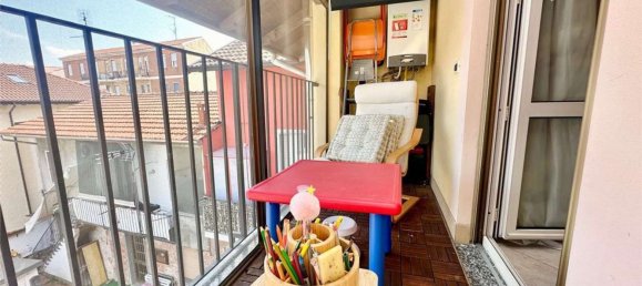 3 bedrooms Apartment in Novara, Italy No. 339585 22