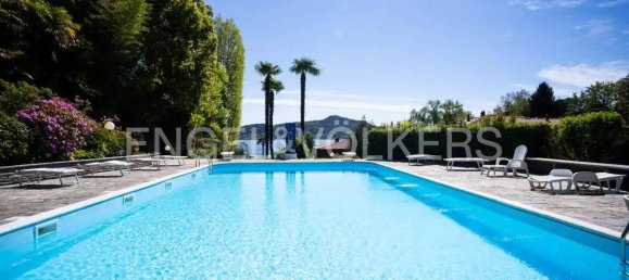 6 bedrooms Villa in Lesa, Italy No. 132752 21