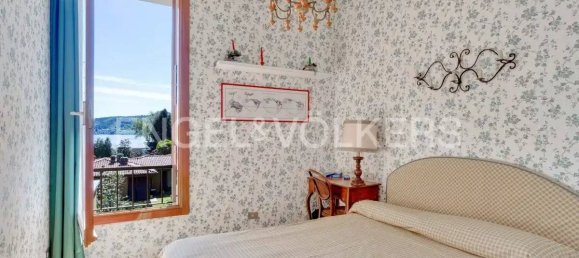 6 bedrooms Villa in Lesa, Italy No. 132752 16