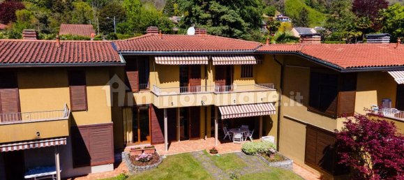6 bedrooms Villa in Lesa, Italy No. 132752 5
