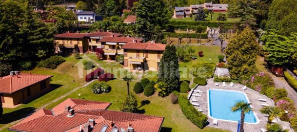 6 bedrooms Villa in Lesa, Italy No. 132752 25