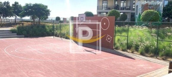 Apartamento de 2 dormitorios en Dubai, UAE No. 7156 2