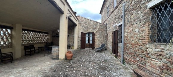 16 rooms House in Buonconvento, Italy No. 220281 5