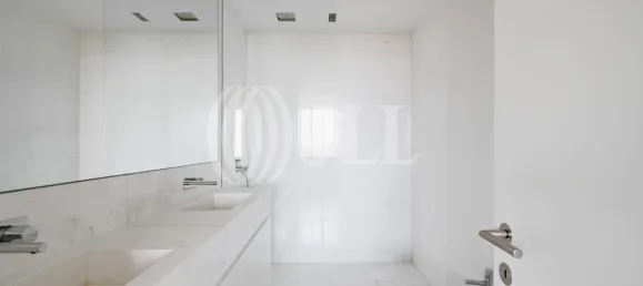 4 bedrooms Penthouse in Cascais, Portugal No. 89392 18