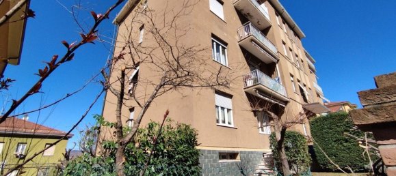 Квартира с 4 комнатами в Форново ди Таро, Италия № 277777 48