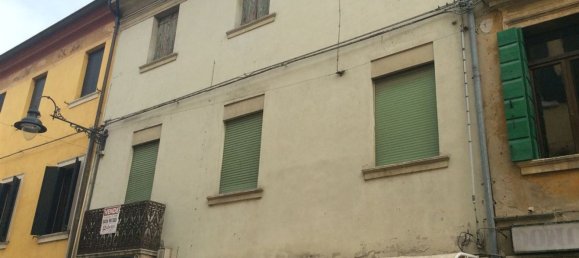 5 rooms Apartment in Adria, Italy No. 221428 3