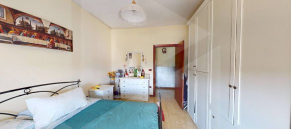 3 rooms Apartment in Pomigliano d'Arco, Italy No. 18500 15