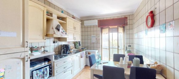 3 rooms Apartment in Pomigliano d'Arco, Italy No. 18500 5