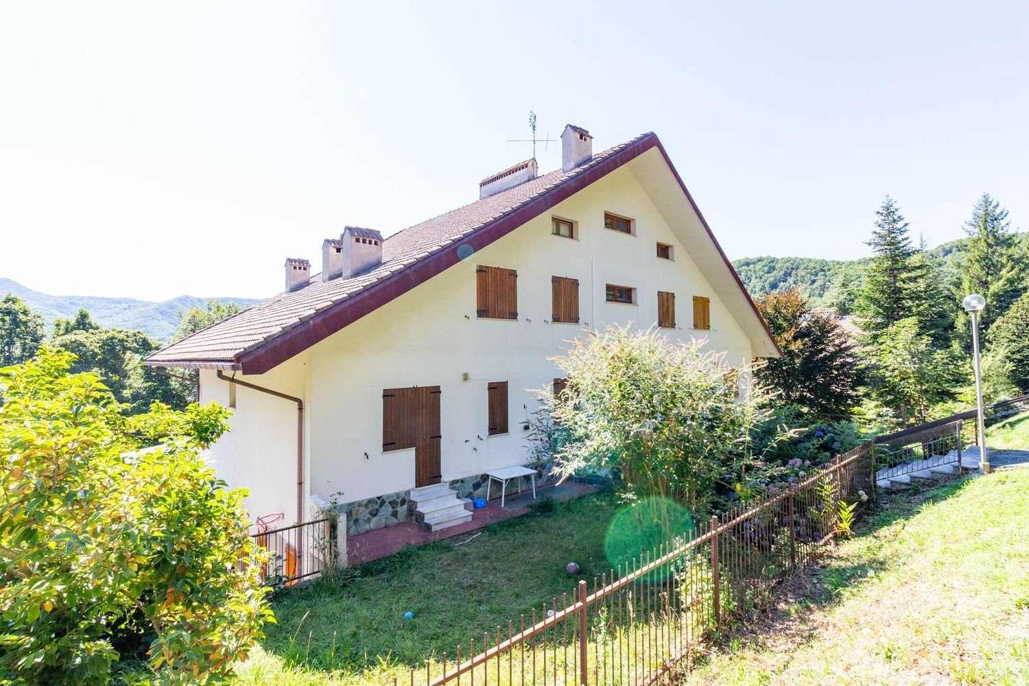 2 rooms Apartment in Urbe, Italy No. 305483