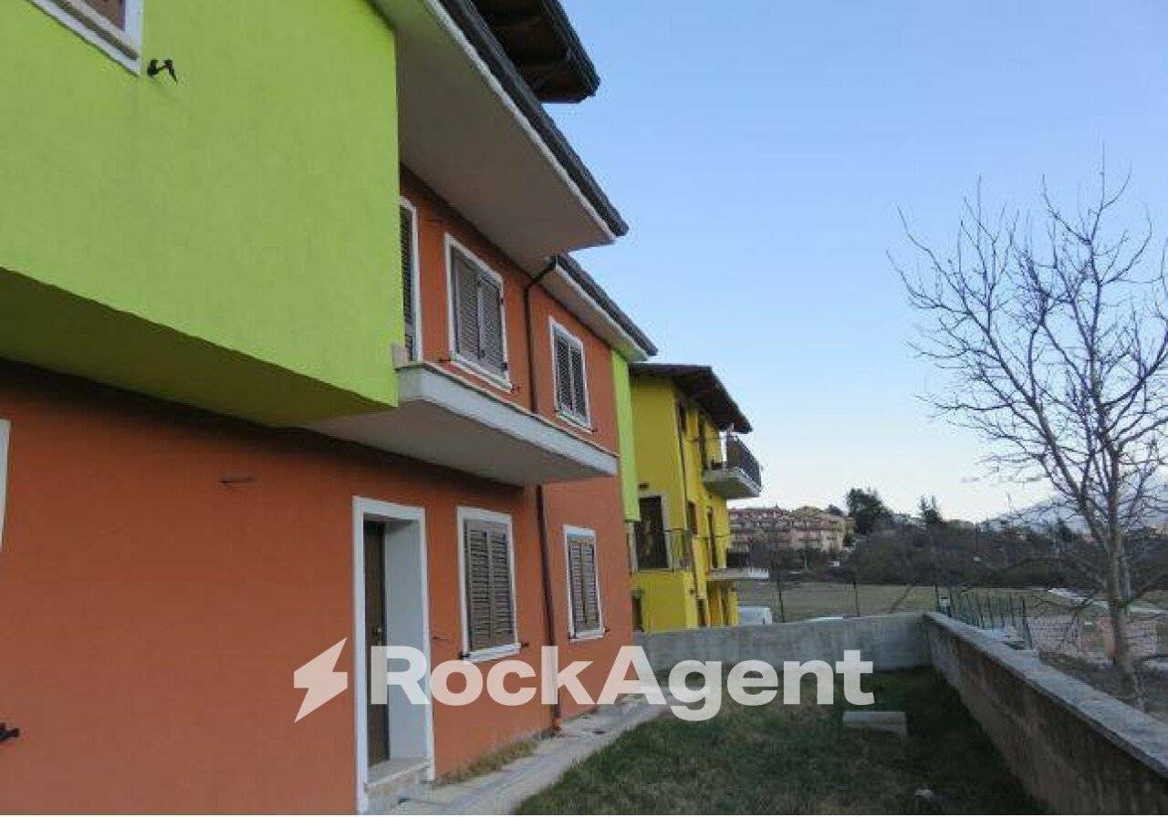 2 Schlafzimmer Villa in Scoppito, Italy, Nr. 293634