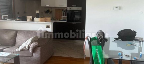 1 bedroom Apartment in Rome, Italy No. 306105 5