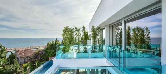 3 bedrooms Villa in Calpe, Spain No. 12030 2