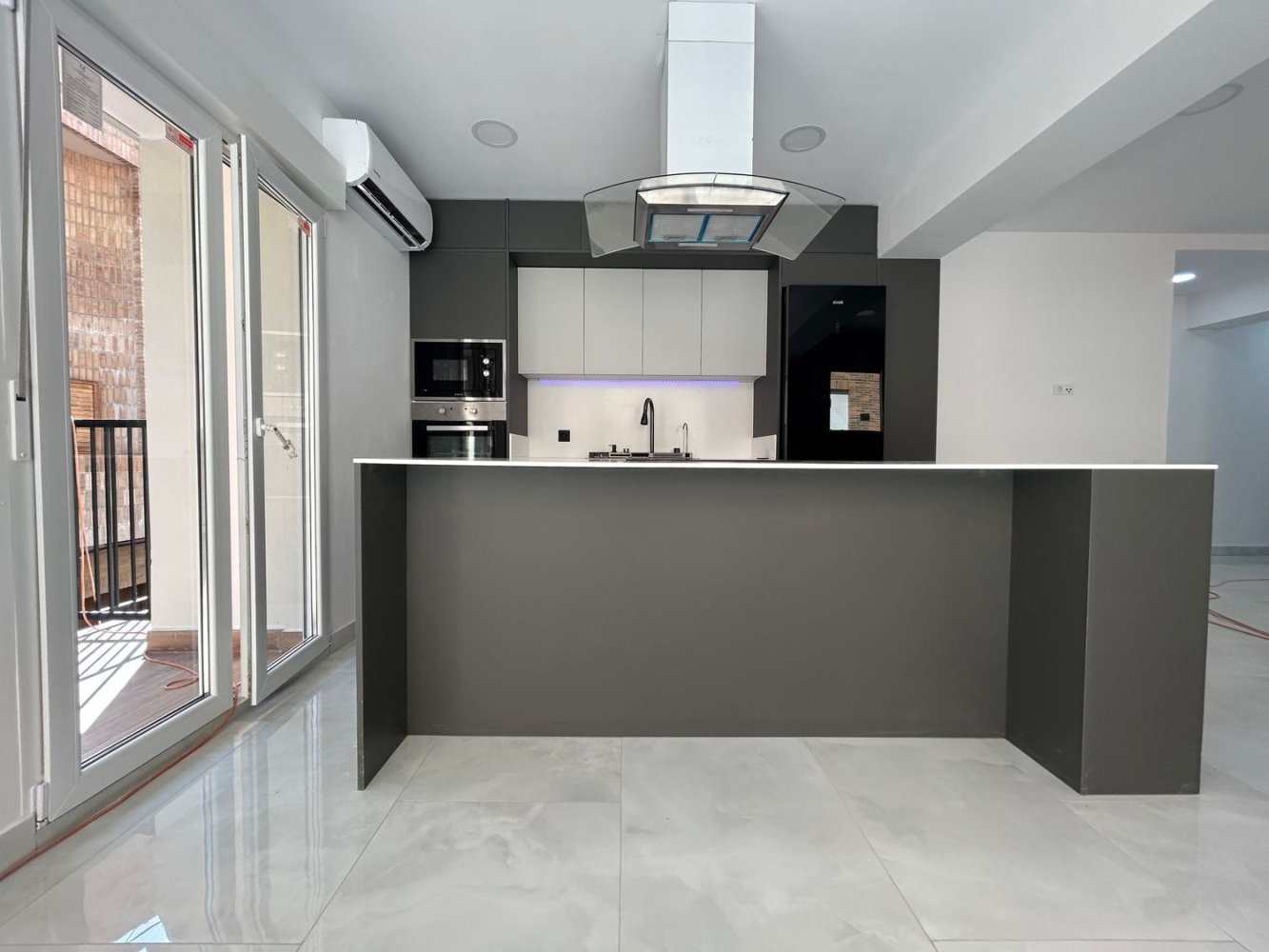 3 غرف نوم شقة في Puerto De Sagunto, Spain رقم 160074