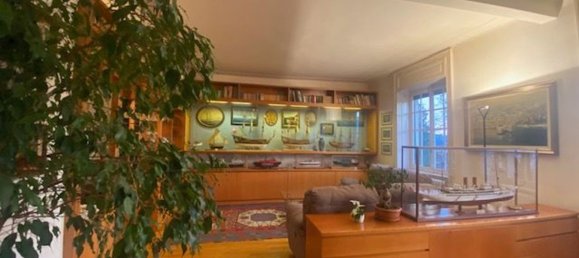 Квартира с 4 комнатами в Комо, Италия № 279412 5