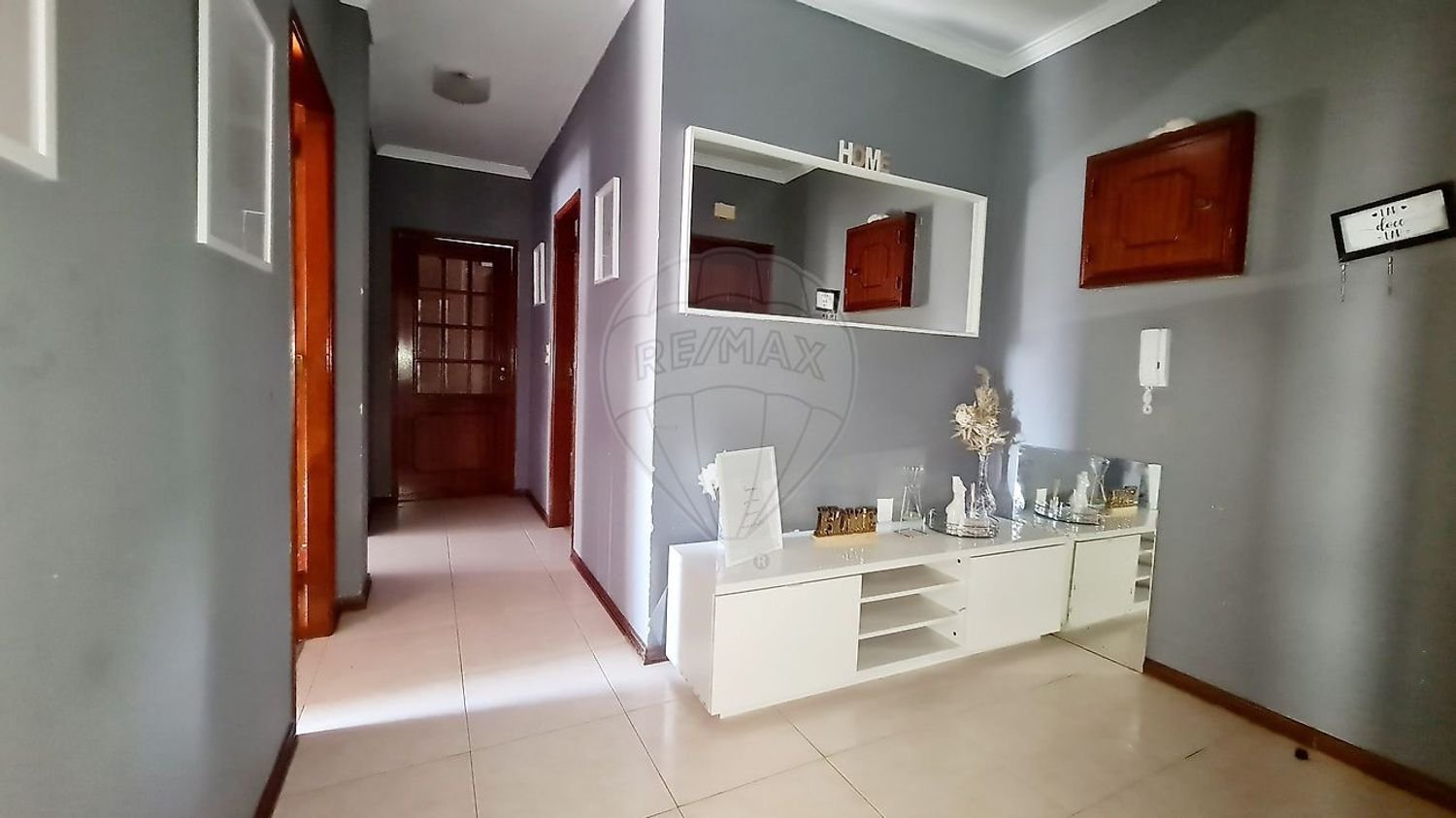 2 bedrooms Apartment in Rio de Mouro, Portugal No. 280697