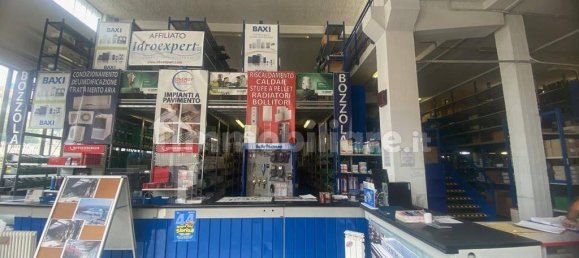 1125m² Warehouse in Venice, Italy No. 265820 4