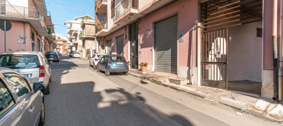 Квартира с 4 спальнями в Ачиреале, Италия № 118526 22