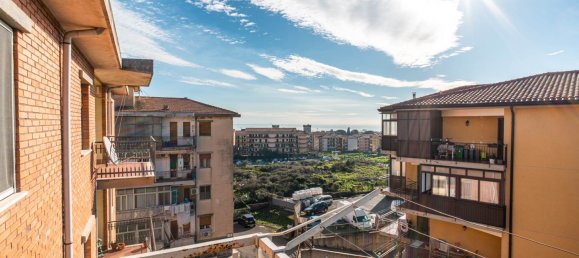 Квартира с 4 спальнями в Ачиреале, Италия № 118526 7