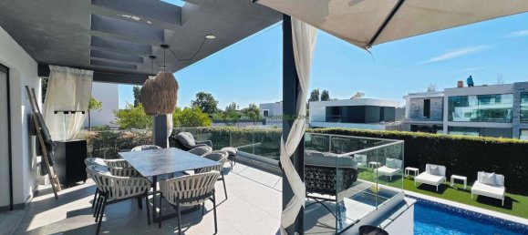 3 Schlafzimmer Villa in Quarteira, Portugal, Nr. 110352 47