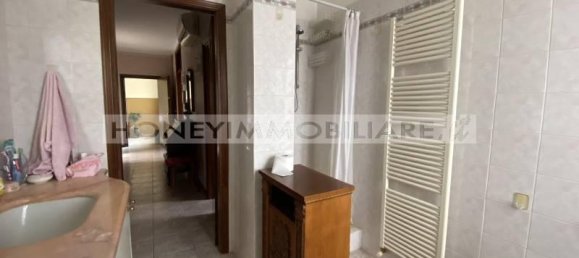 3 rooms Apartment in Fidenza, Italy No. 33752 12