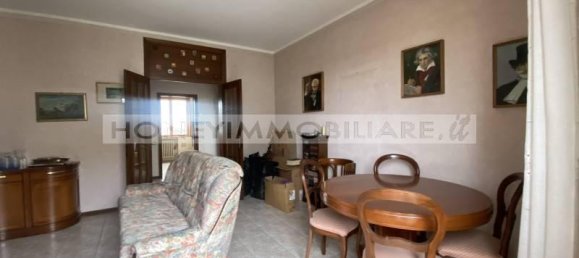 3 rooms Apartment in Fidenza, Italy No. 33752 3