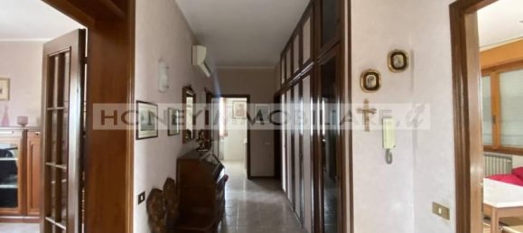 3 rooms Apartment in Fidenza, Italy No. 33752 6
