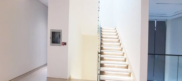 7 bedrooms Villa in Abu Dhabi, UAE No. 37995 9