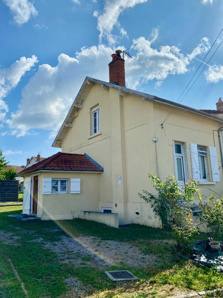 Casa de 2 dormitorios en Sanvignes-les-Mines, France No. 306071