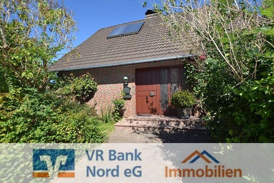 Дом с 5 комнатами в Фленсбург, Германия № 360385