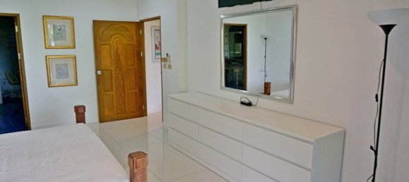 2 bedrooms Condo in Pattaya, Thailand No. 285 10