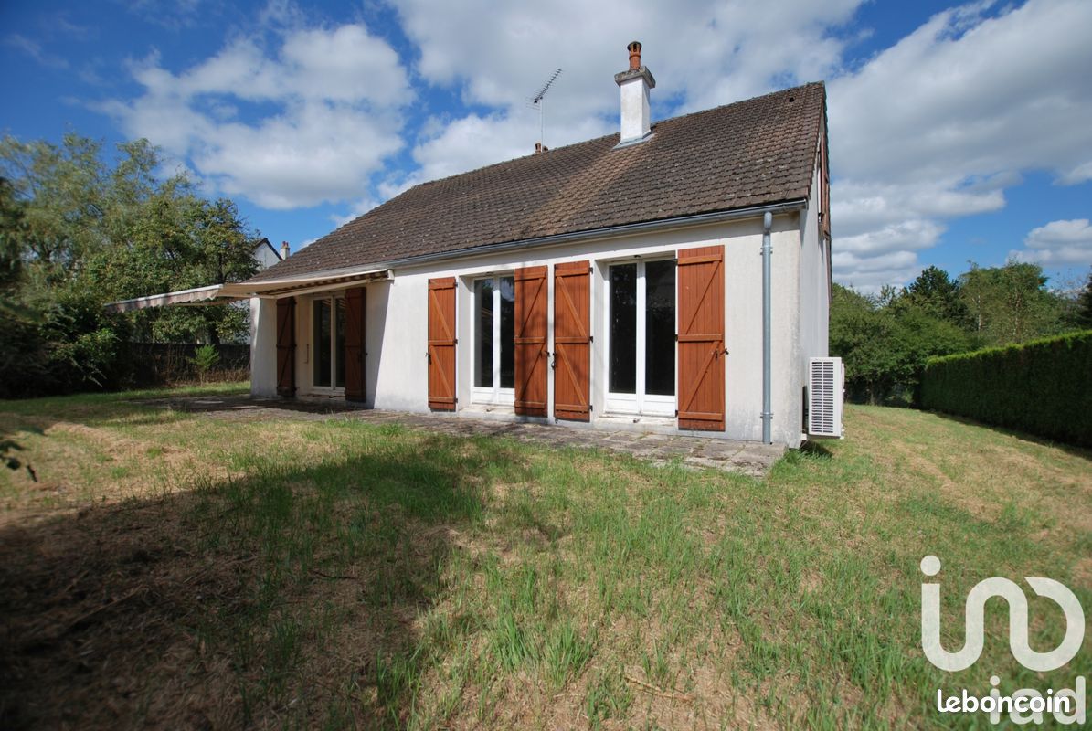 4 bedrooms House in Ouzouer-sur-Trezee, France No. 249092