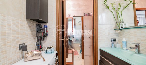 2 Schlafzimmer Wohnung in Cerro al Lambro, Italy, Nr. 67868 6