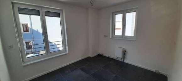 2 bedrooms Apartment in Kelheim, Germany No. 125046 2