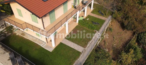 2 bedrooms Apartment in Argegno, Italy No. 57454 3