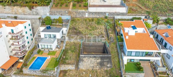 Земельный участок в Фуншал, Португалия № 122503 5